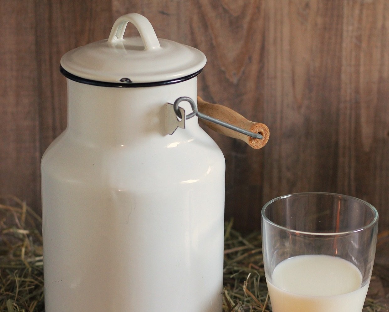 milk-can-1990072_1280